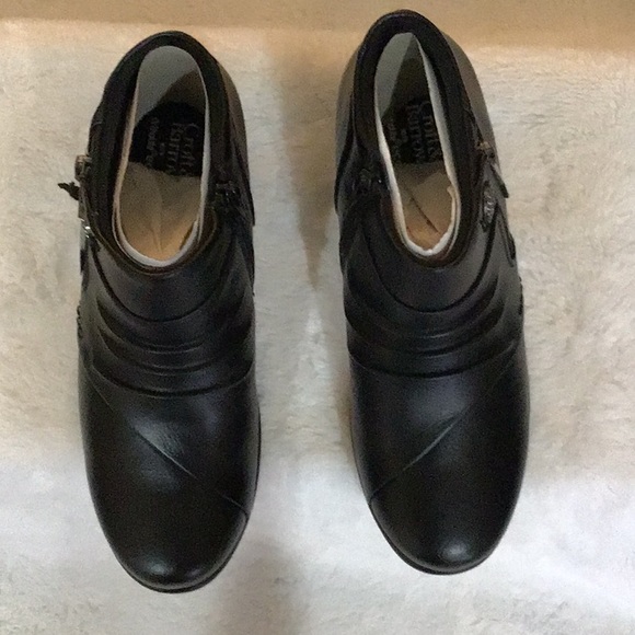 Croft And Barrow Sandtiger Ankle Boots - Picture 4 of 12